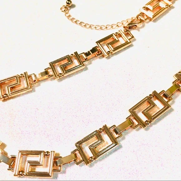 Brand New Luxe Designer Style Gold Chain Choker Necklace Adjustable - Picture 3 of 3